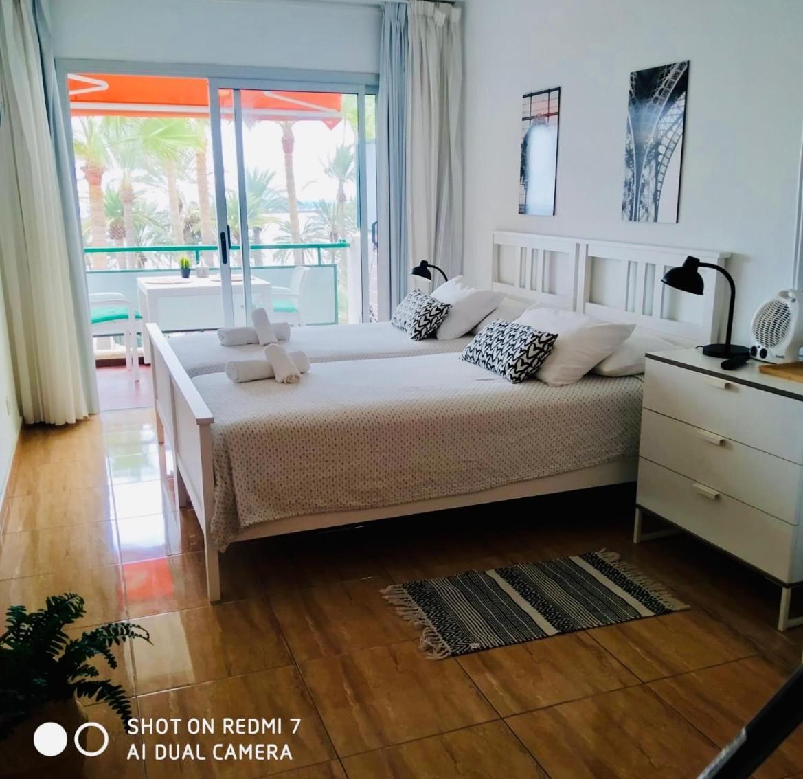 Appartamento Comodoro Cristianos Beach Vivienda Vacacional Los Cristianos  Esterno foto