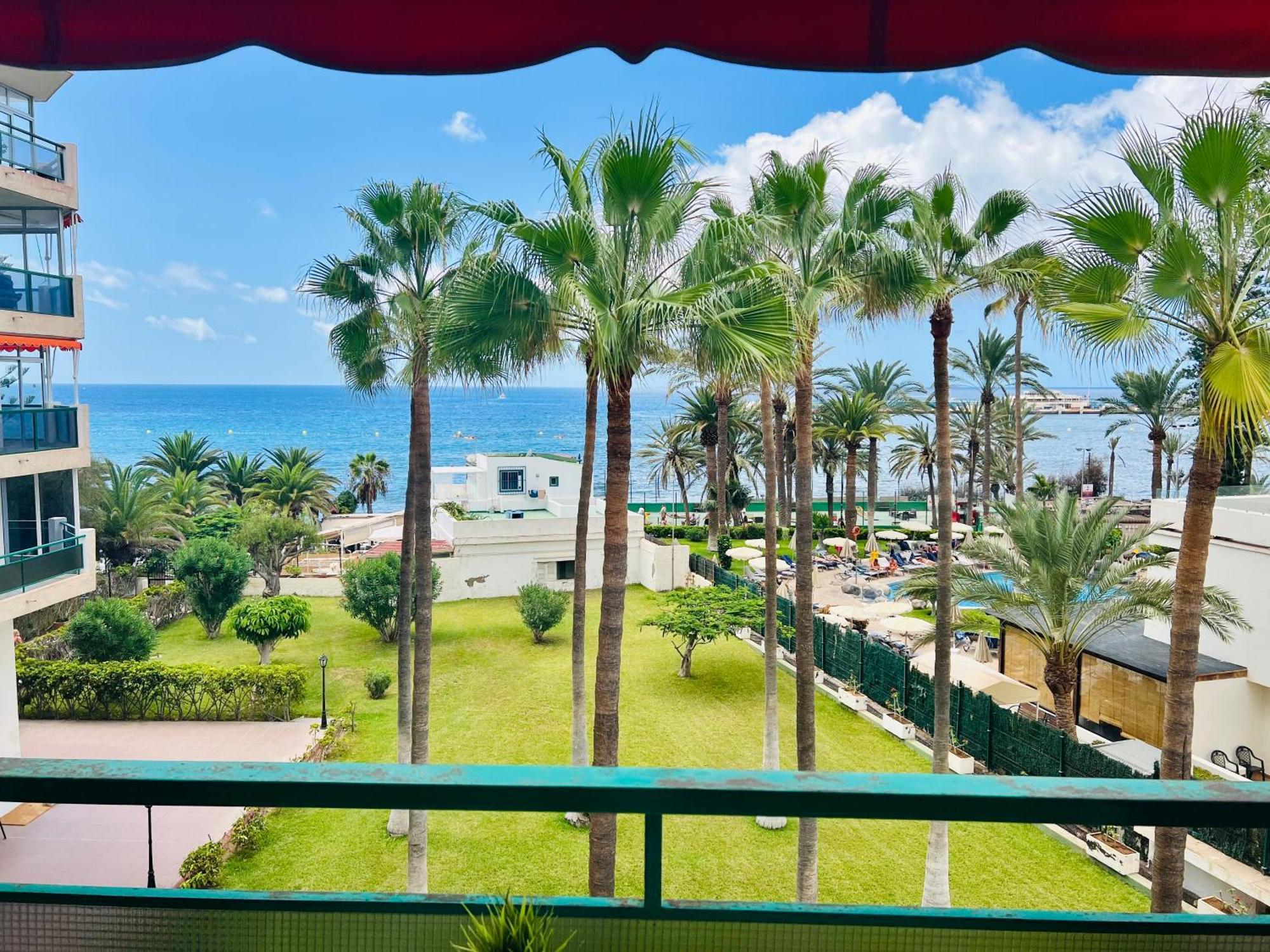 Appartamento Comodoro Cristianos Beach Vivienda Vacacional Los Cristianos  Esterno foto